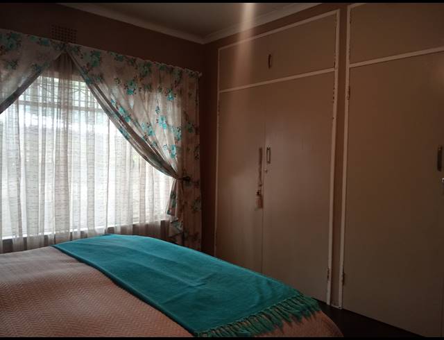 5 BEDROOM HOUSE FOR SALE IN BIRCHLEIGH